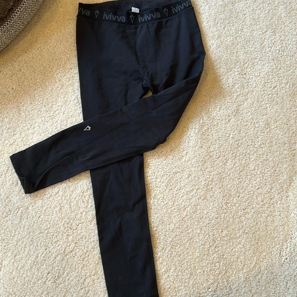 Ivivva black leggings
